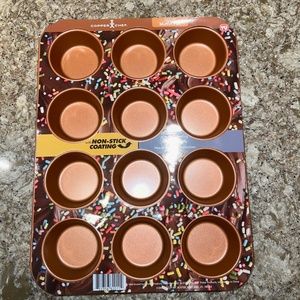 NWT! Copper Chef - 12 cup Muffin Pan
